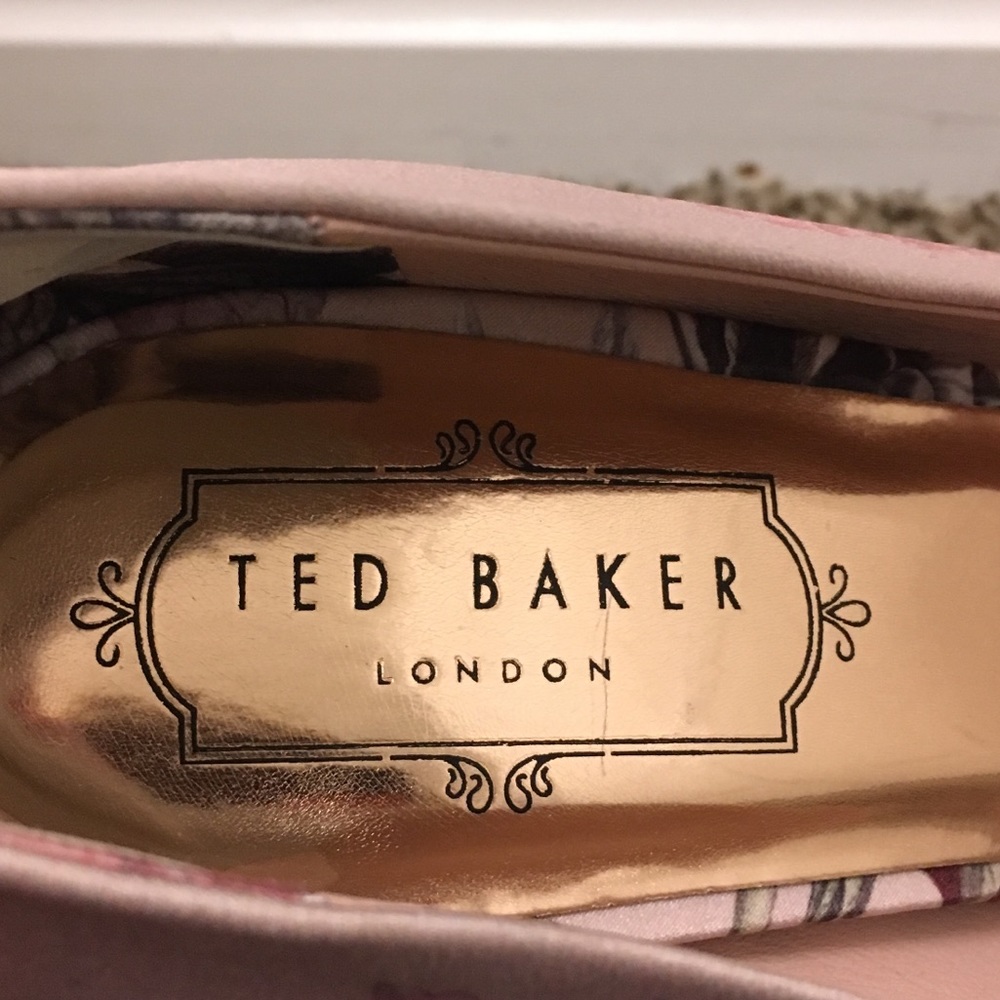❌SOLD❌Ted Baker London | floral heels - Picture 7 of 7
